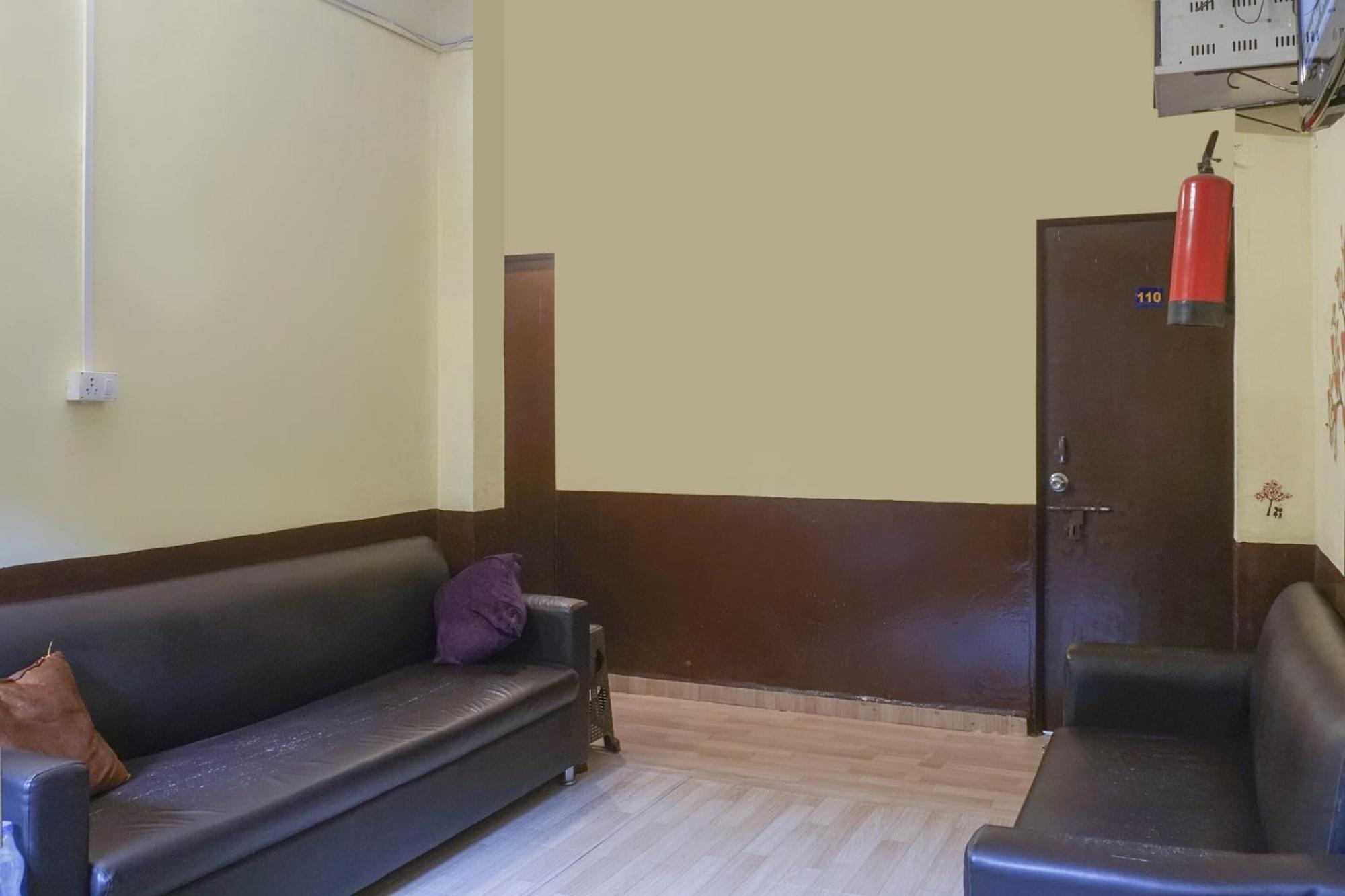 Hotel O R K Hotel Pimpri-Chinchwad Eksteriør billede